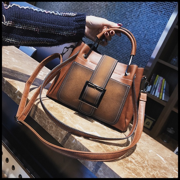 NEW TURIN Crossbody